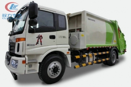 福田歐曼壓縮式垃圾車(chē)