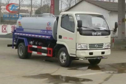 程力威牌CLW5040GSSD5灑水車(chē)